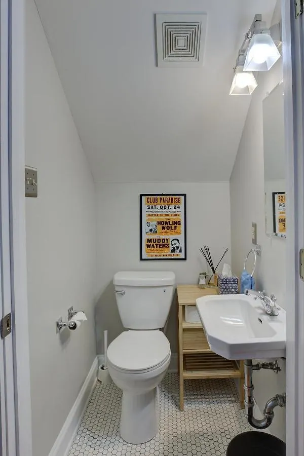 Hip And Spacious Midtown Cottage Near Beale Street Memphis Tatil Evi